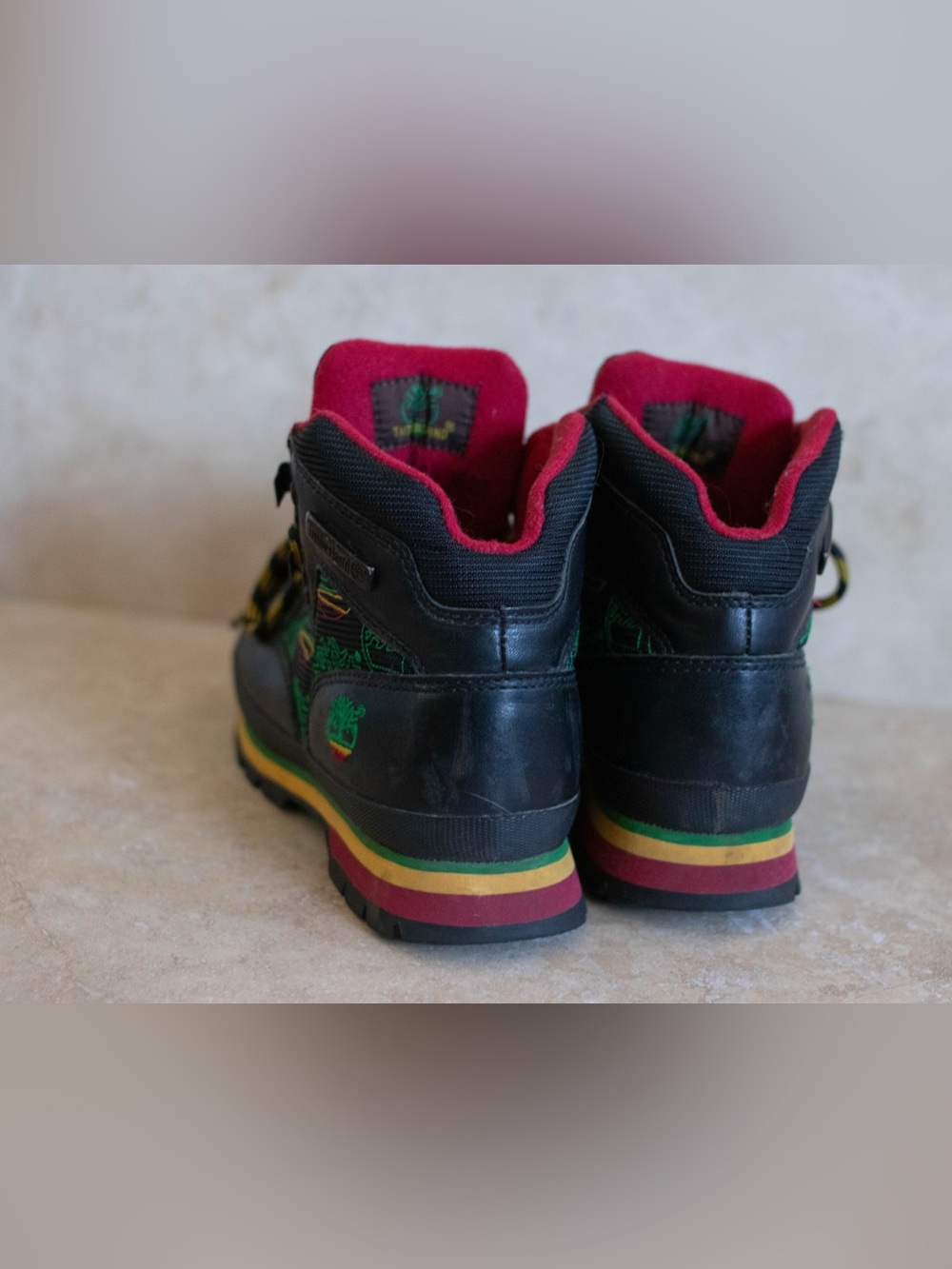 1990s Timberland Boots - Picture 5 of 12